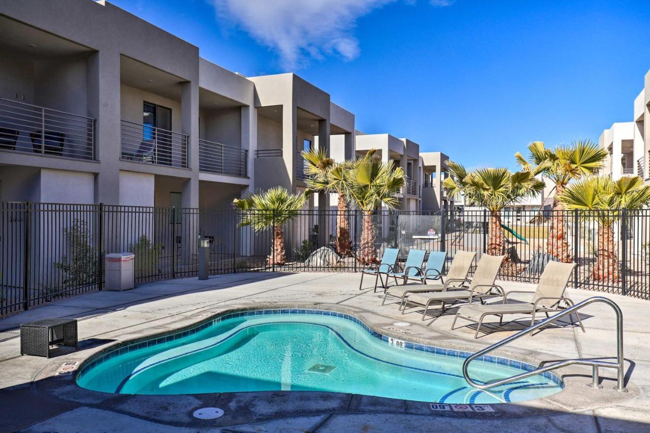 Sunny Resort Townhome And Balcony And Pool Access セントジョージ エクステリア 写真